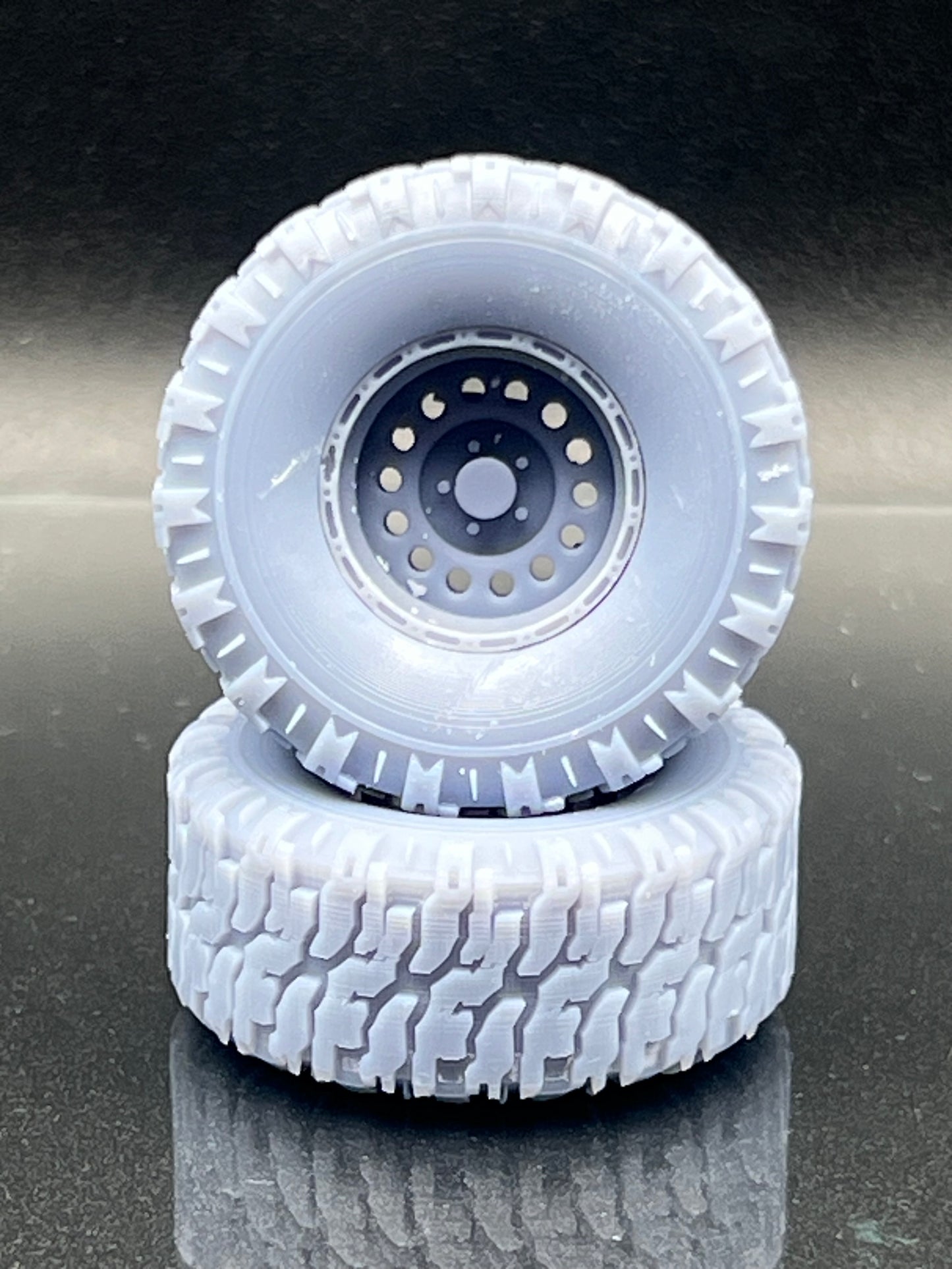 1/24 Scale Mud Bogger Wheel Set