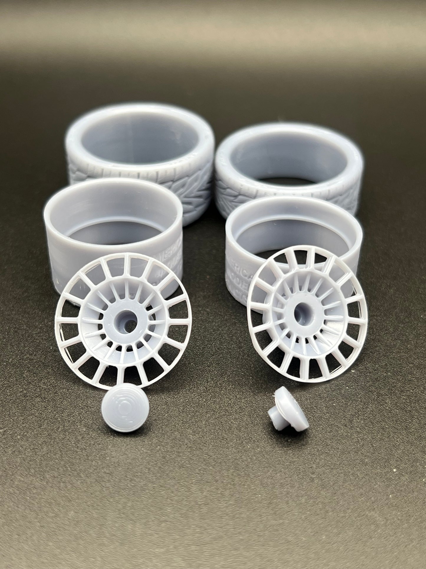 1/18 Scale Resin Artillery Wheels (Set of 4)