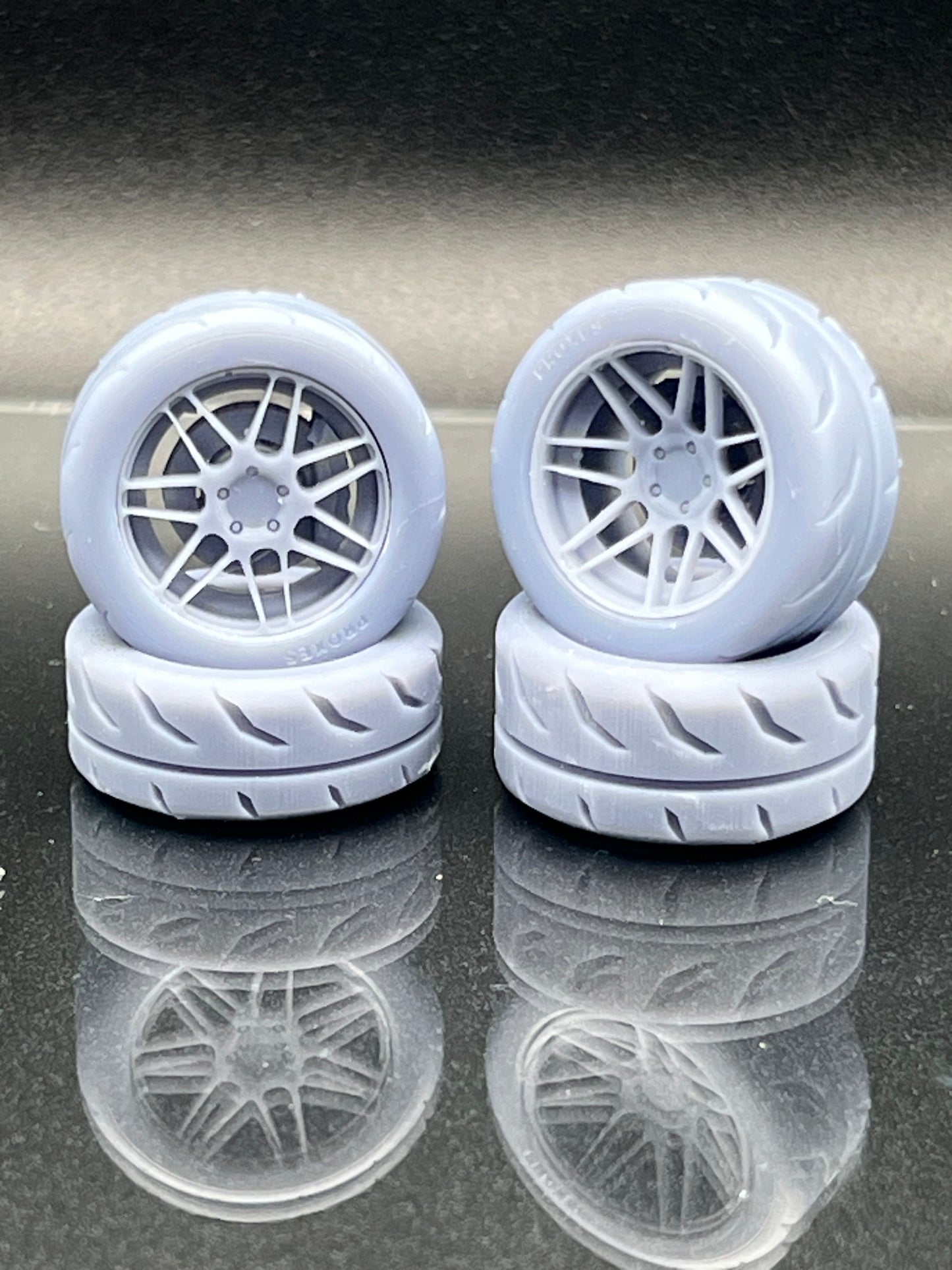 1/24 Scale Model Car Wheel Set
