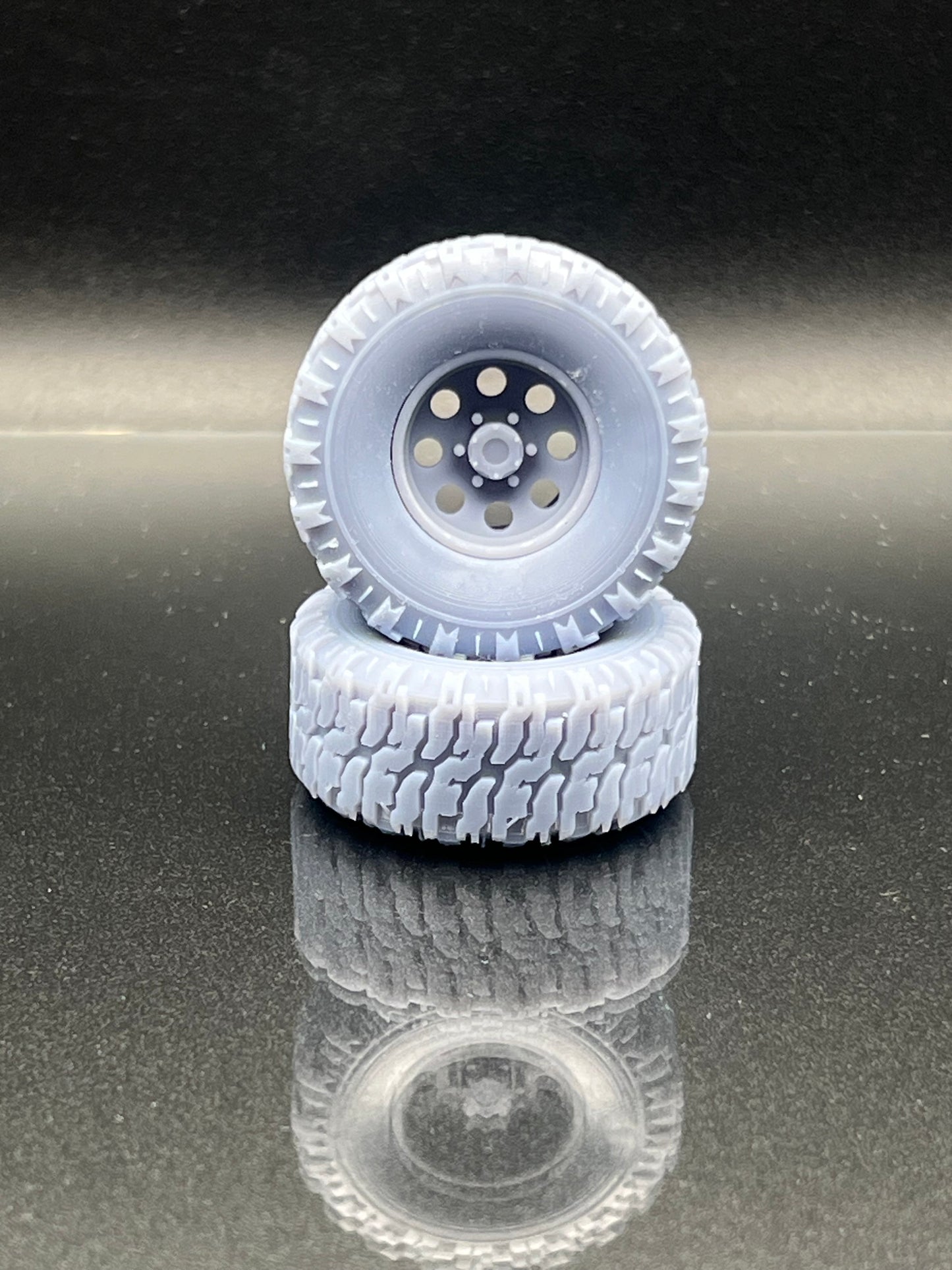 1/24 Scale Mud Bogger Wheel Set