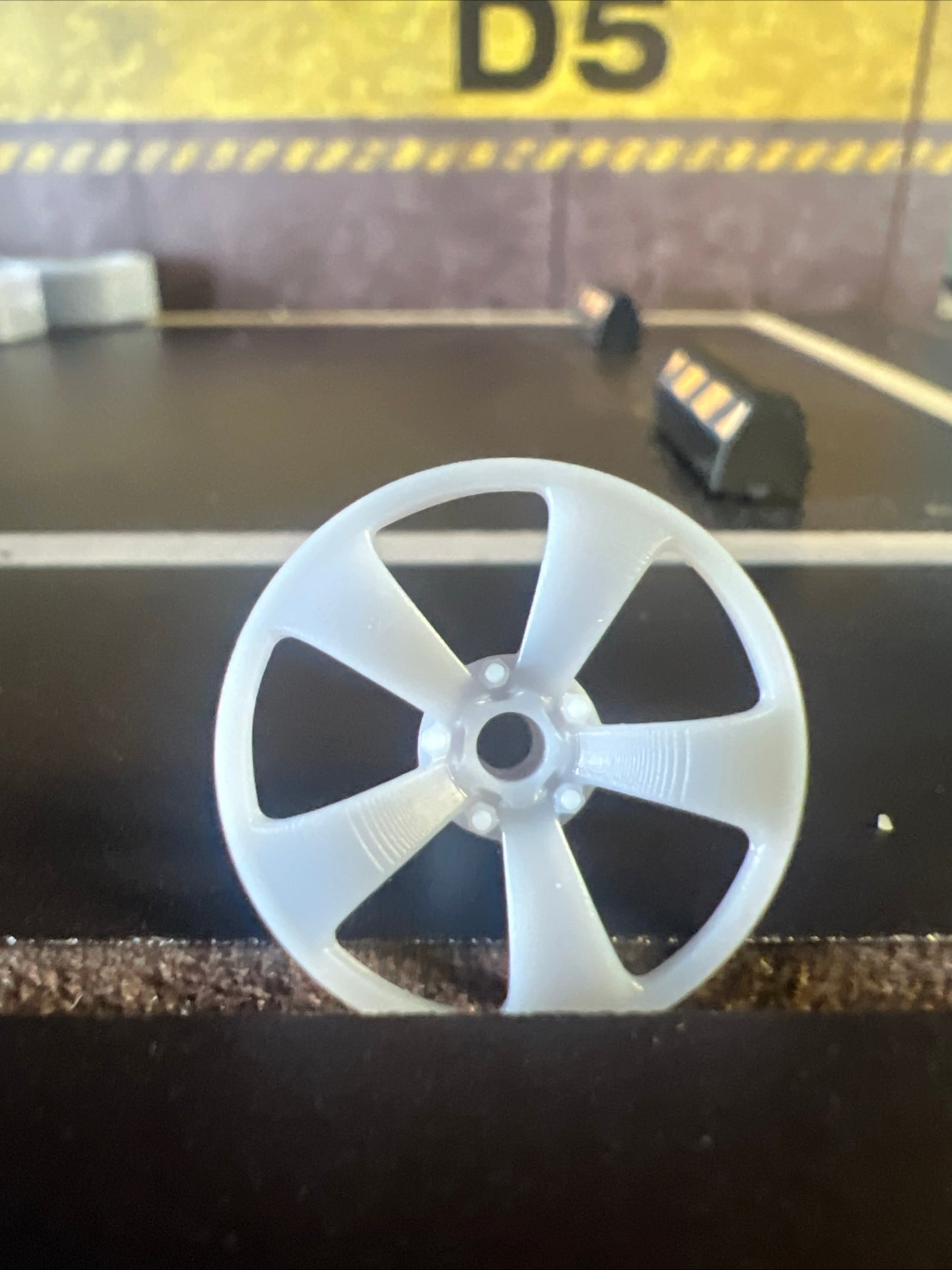 1/24 Scale American Racing Vintage Style Wheel Set for Scale Modeling