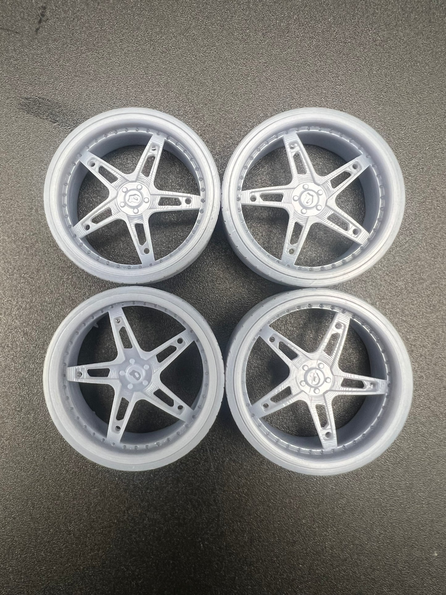 1/25 Scale Resin 26 Inch Model Car Wheel Set