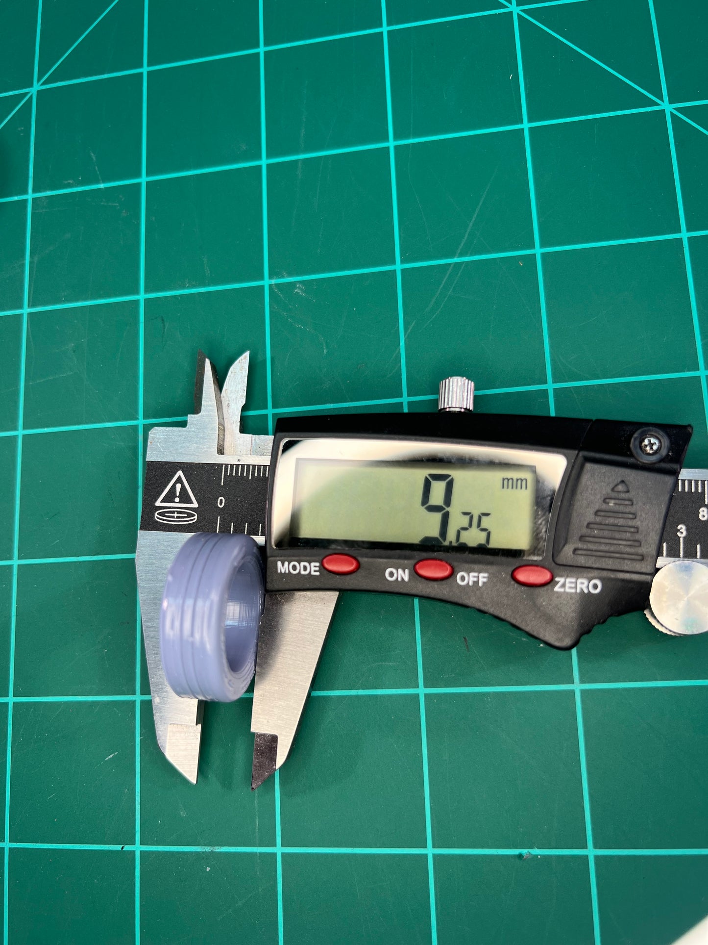 1/24 Drag Racing Wheels & Tires – Weld Magnum Front / Alpha One Rear MT Tires