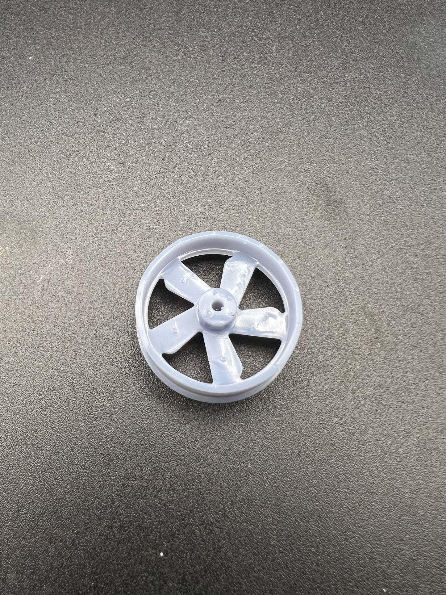 1:25 Scale Resin 26 Inch Model Car Wheel Set
