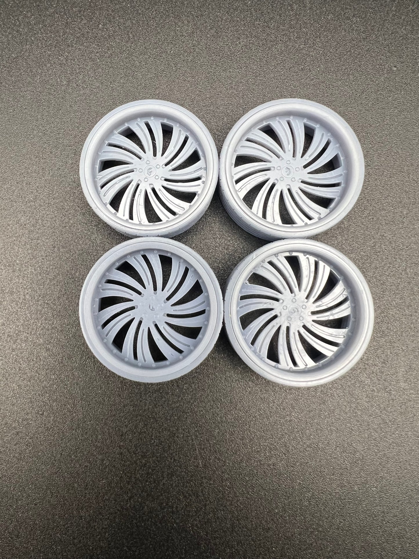 1/25 Scale Resin 26 Inch Model Car Wheel Set