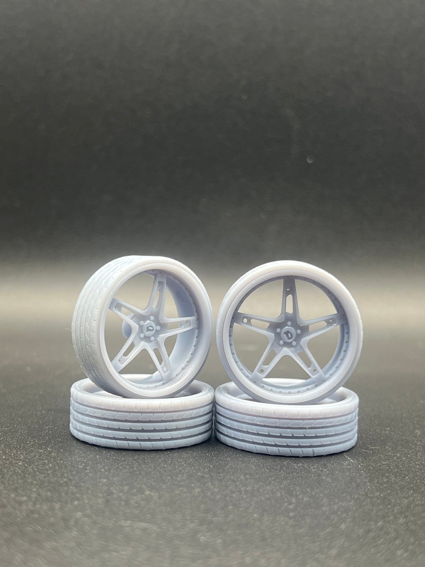 1/25 Scale Resin 26 Inch Model Car Wheel Set