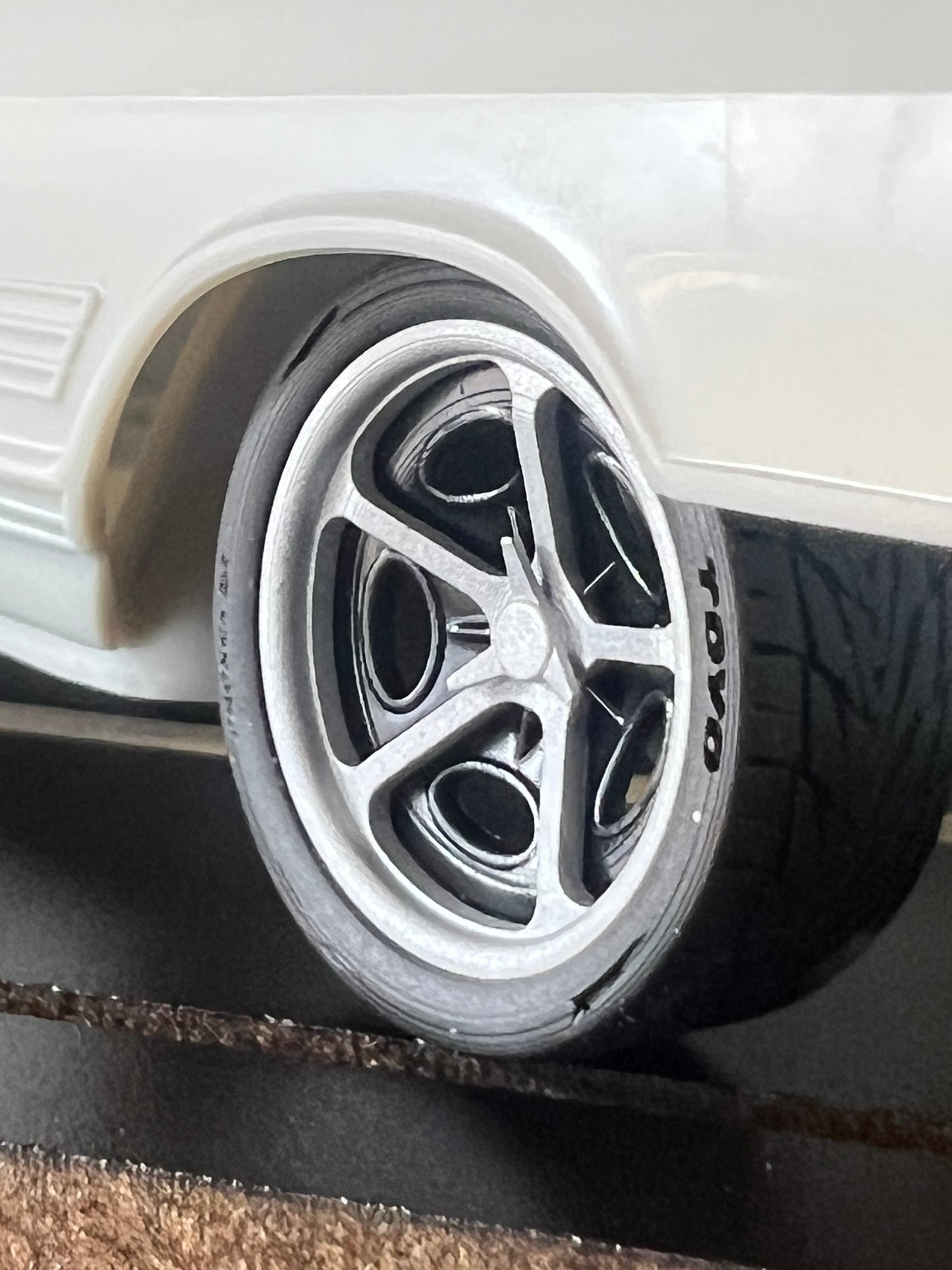 1/24 Scale Velocity Style Wheel Set