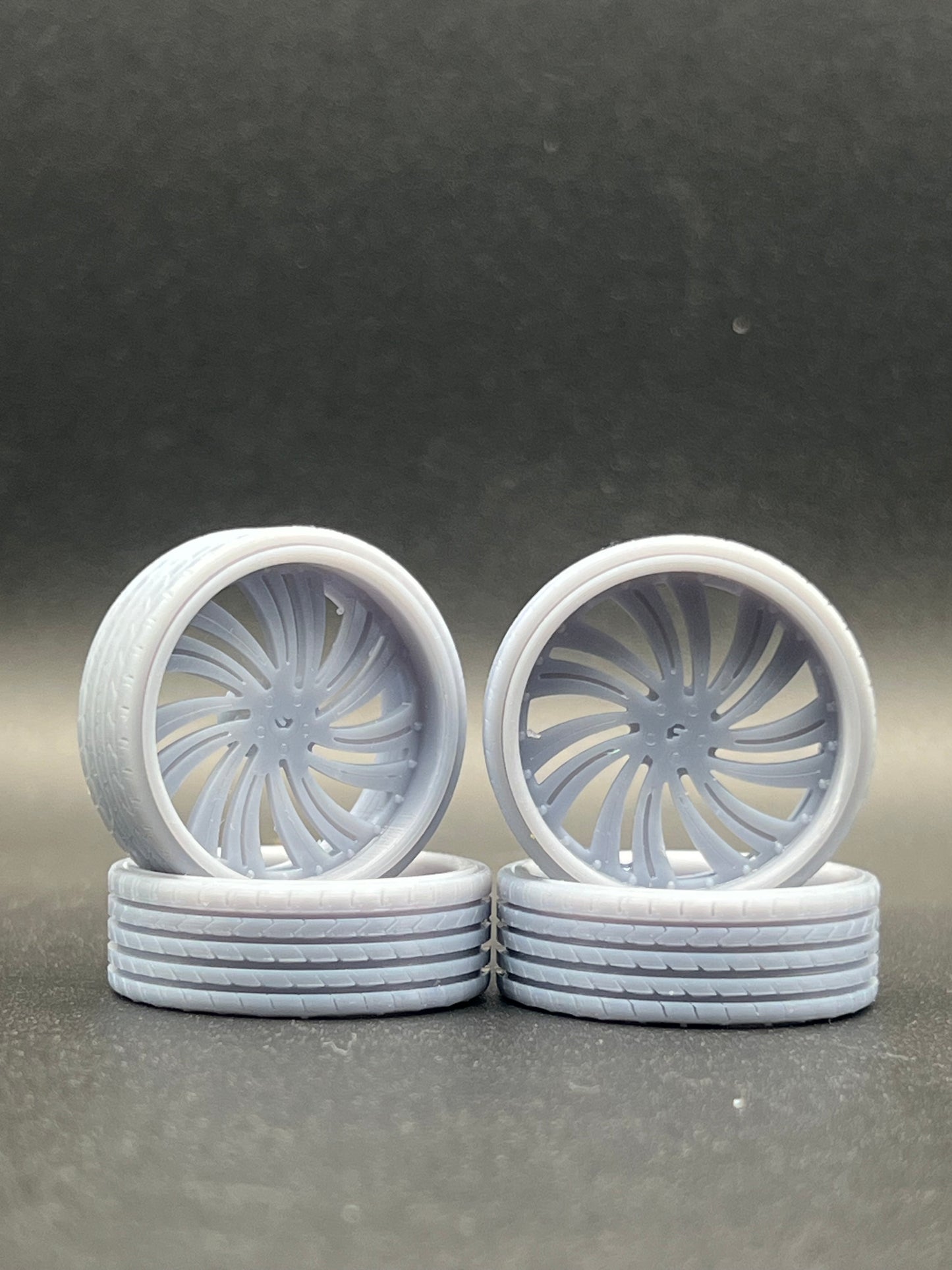 1/25 Scale Resin 26 Inch Model Car Wheel Set