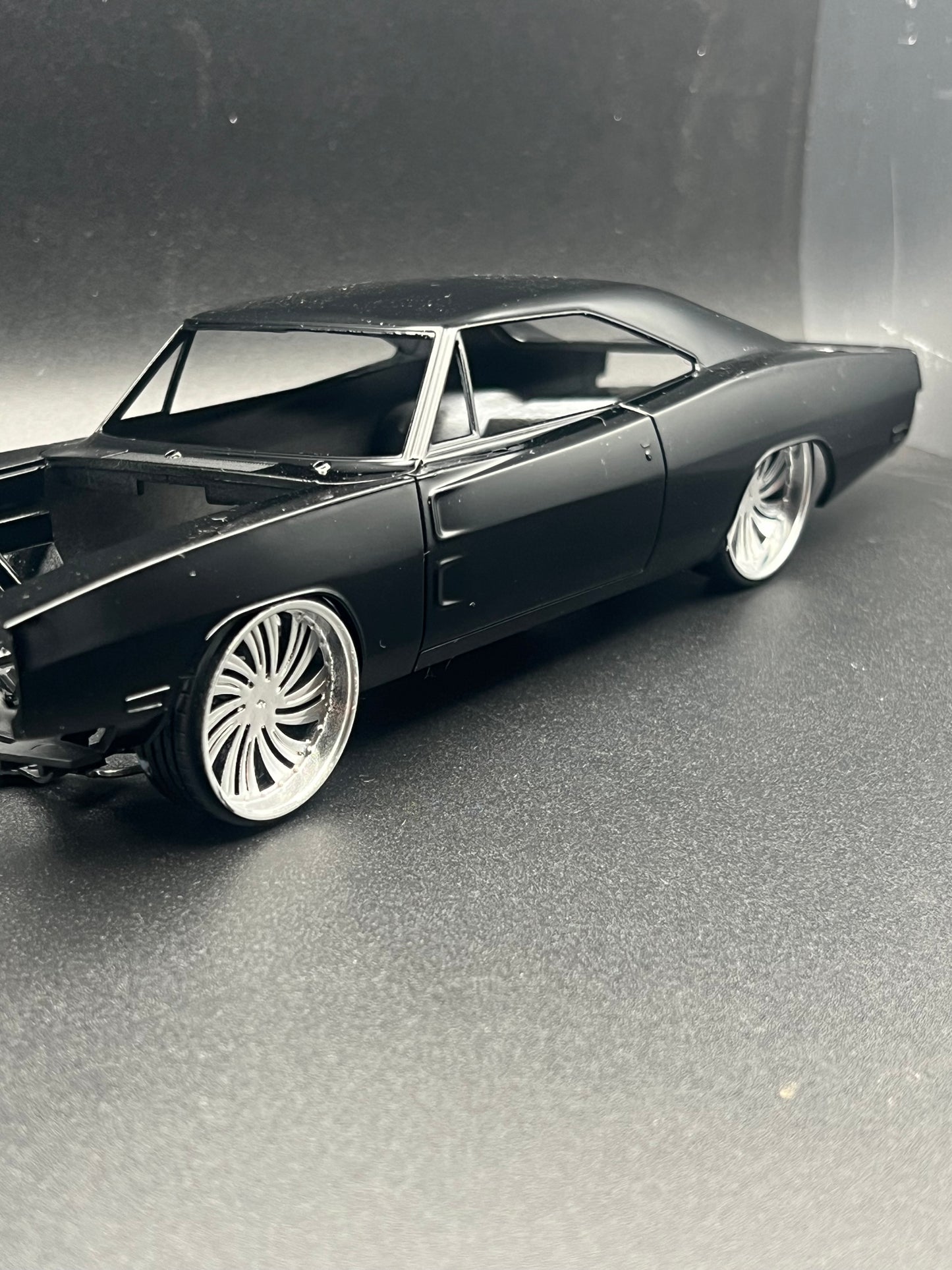 1/25 Scale Resin 26 Inch Model Car Wheel Set