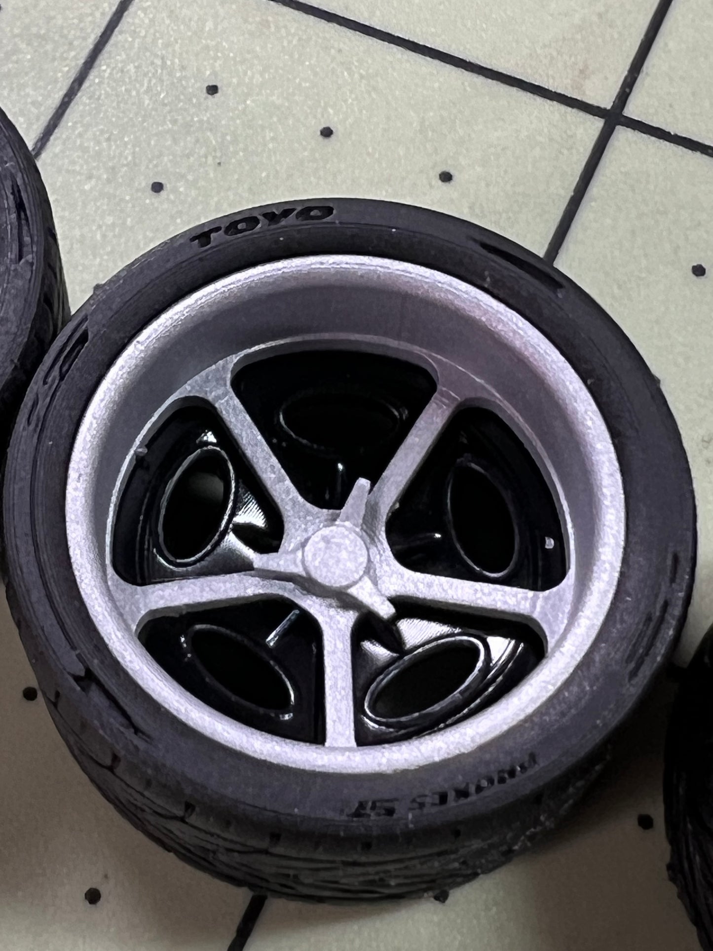 1/24 Scale Velocity Style Wheel Set