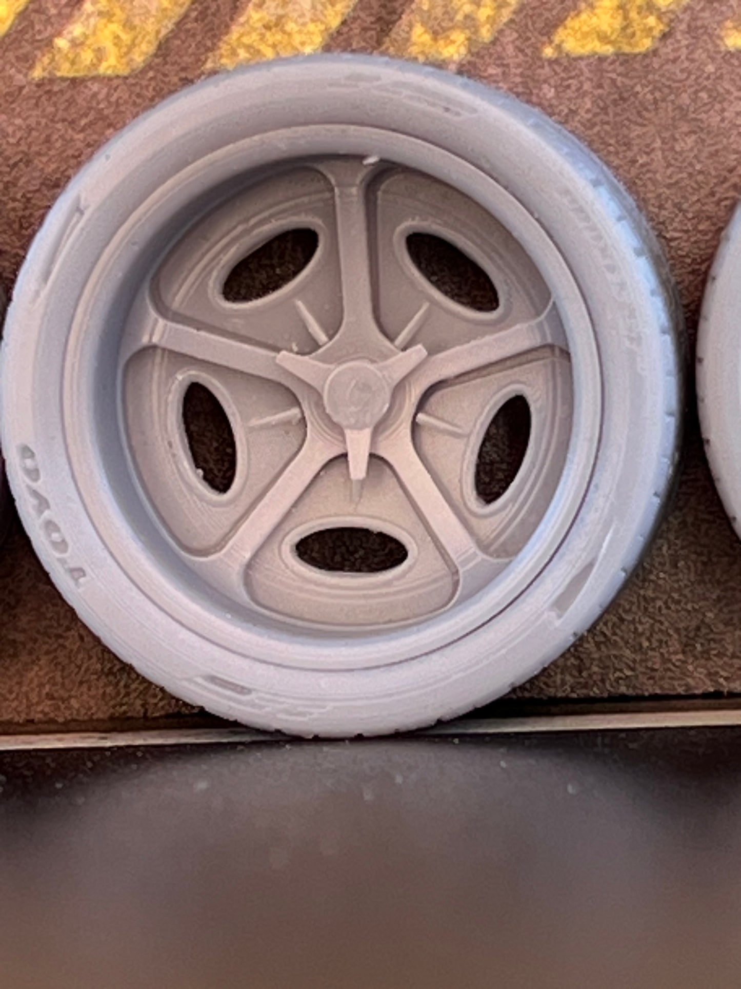 1/24 Scale Velocity Style Wheel Set